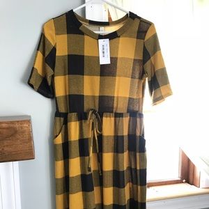 NWT YELLOW AND BLACK PLAID MIDI